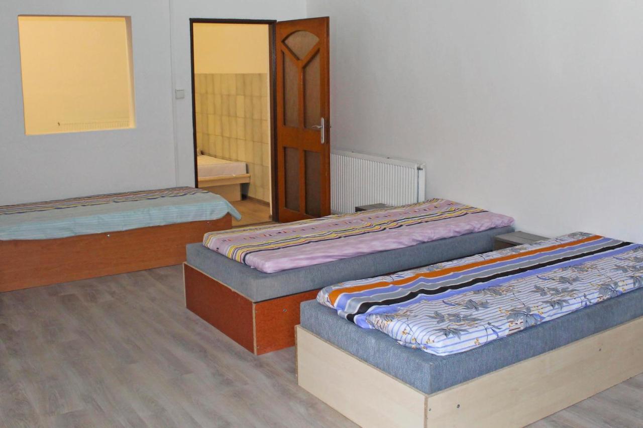 Dusan Apartments Orlova Bagian luar foto