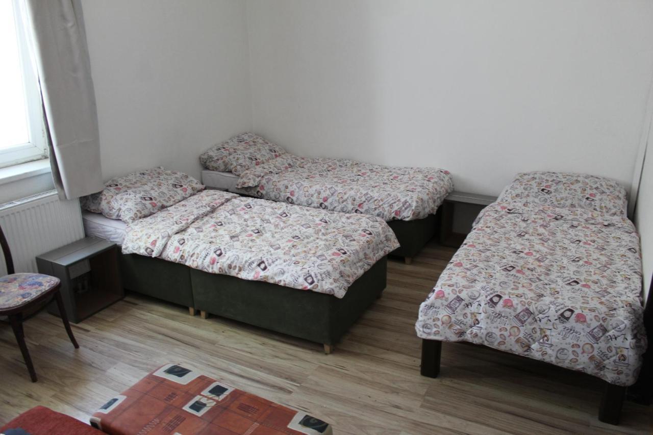 Dusan Apartments Orlova Bagian luar foto